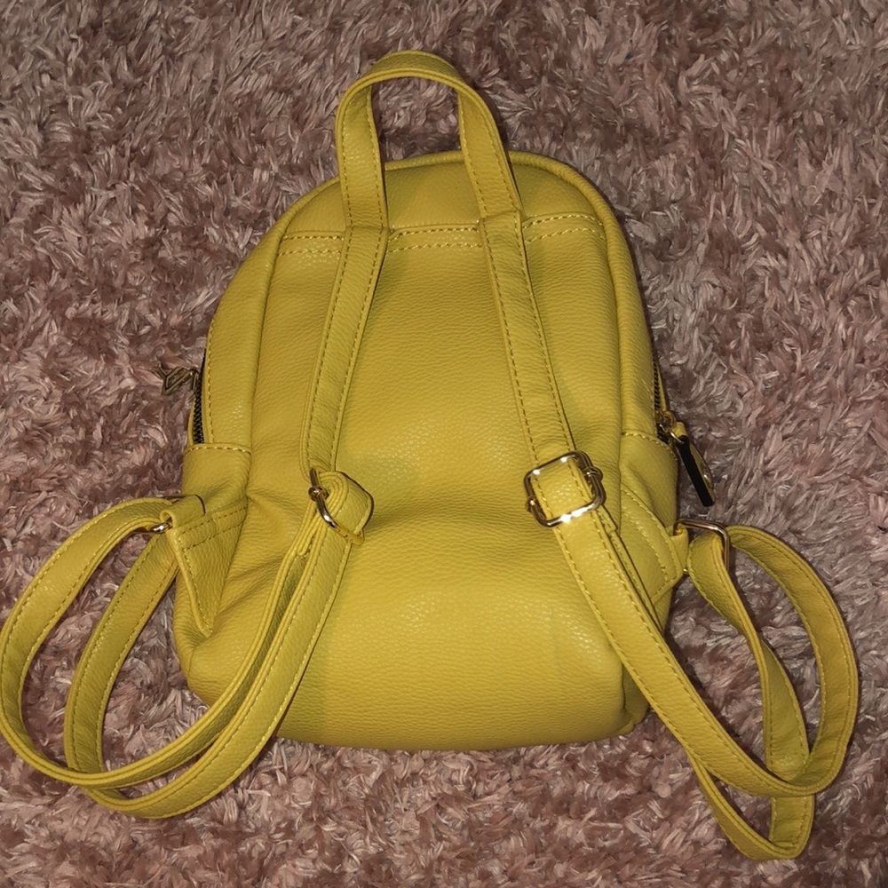 Yellow mini backpack - Picture 2 of 7